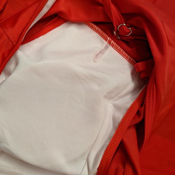 Stylish Women's Red and Black Polka Dot Bikini Set - Picture 15 of 15